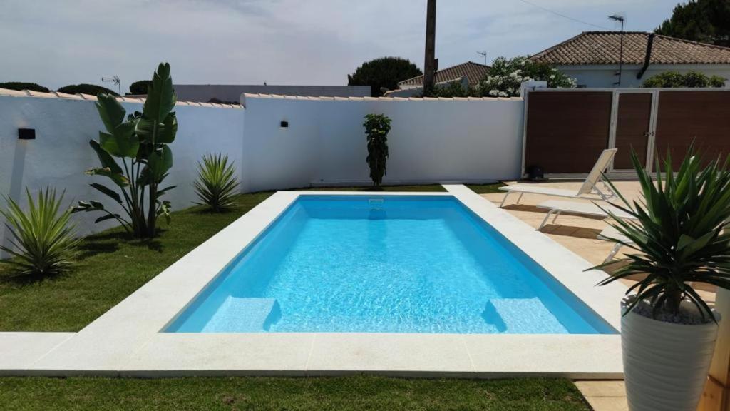 Palapa Garden Alojamientos, Piscina Privada Y Cerca Del Mar Chiclana de la Frontera Eksteriør billede