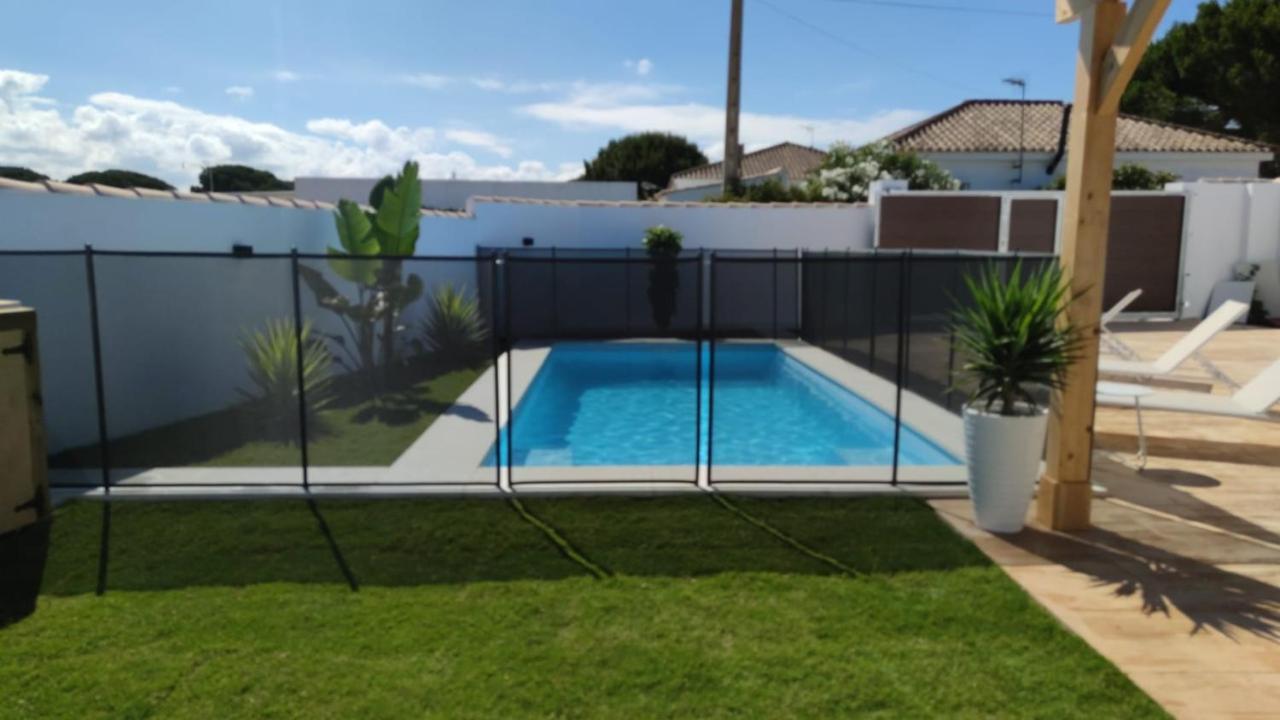 Palapa Garden Alojamientos, Piscina Privada Y Cerca Del Mar Chiclana de la Frontera Eksteriør billede