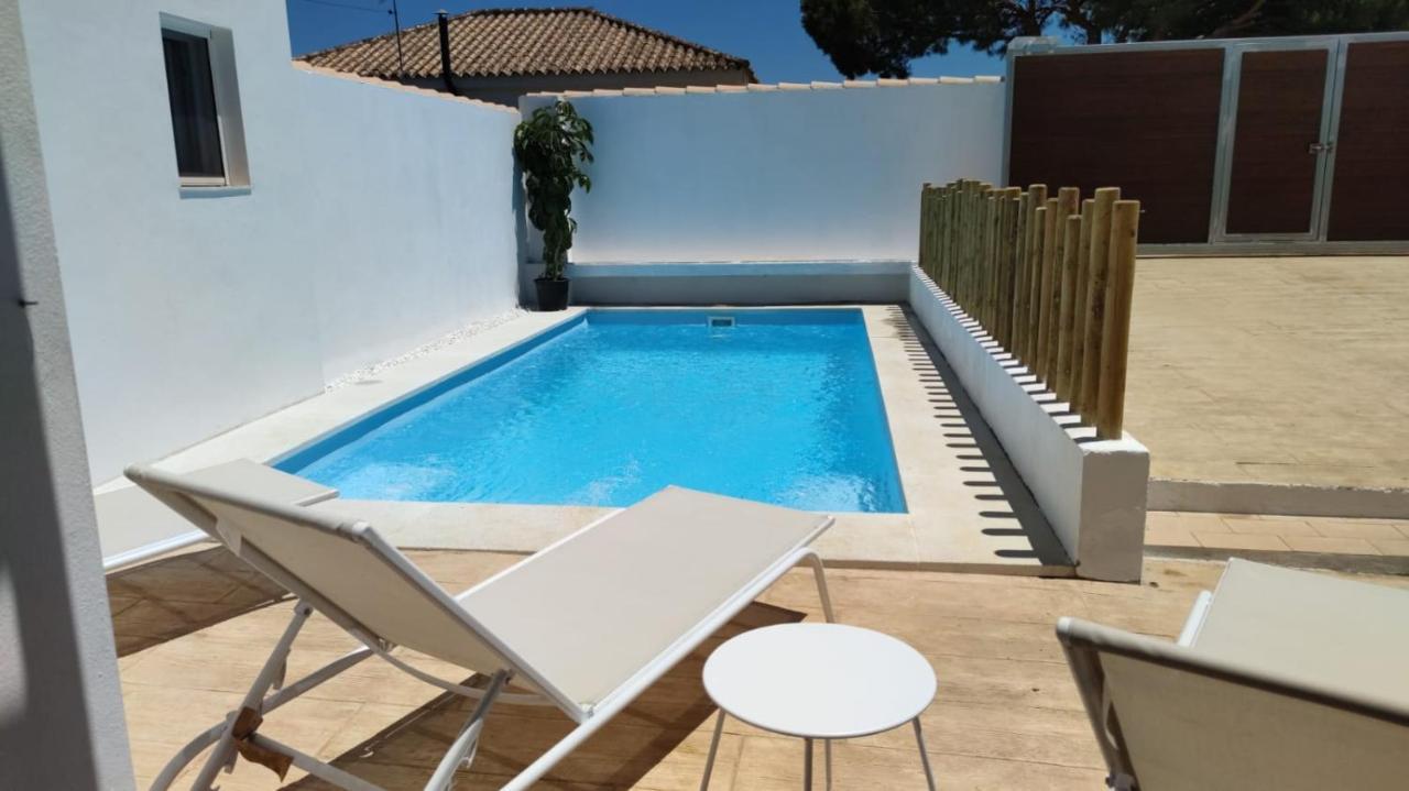 Palapa Garden Alojamientos, Piscina Privada Y Cerca Del Mar Chiclana de la Frontera Eksteriør billede