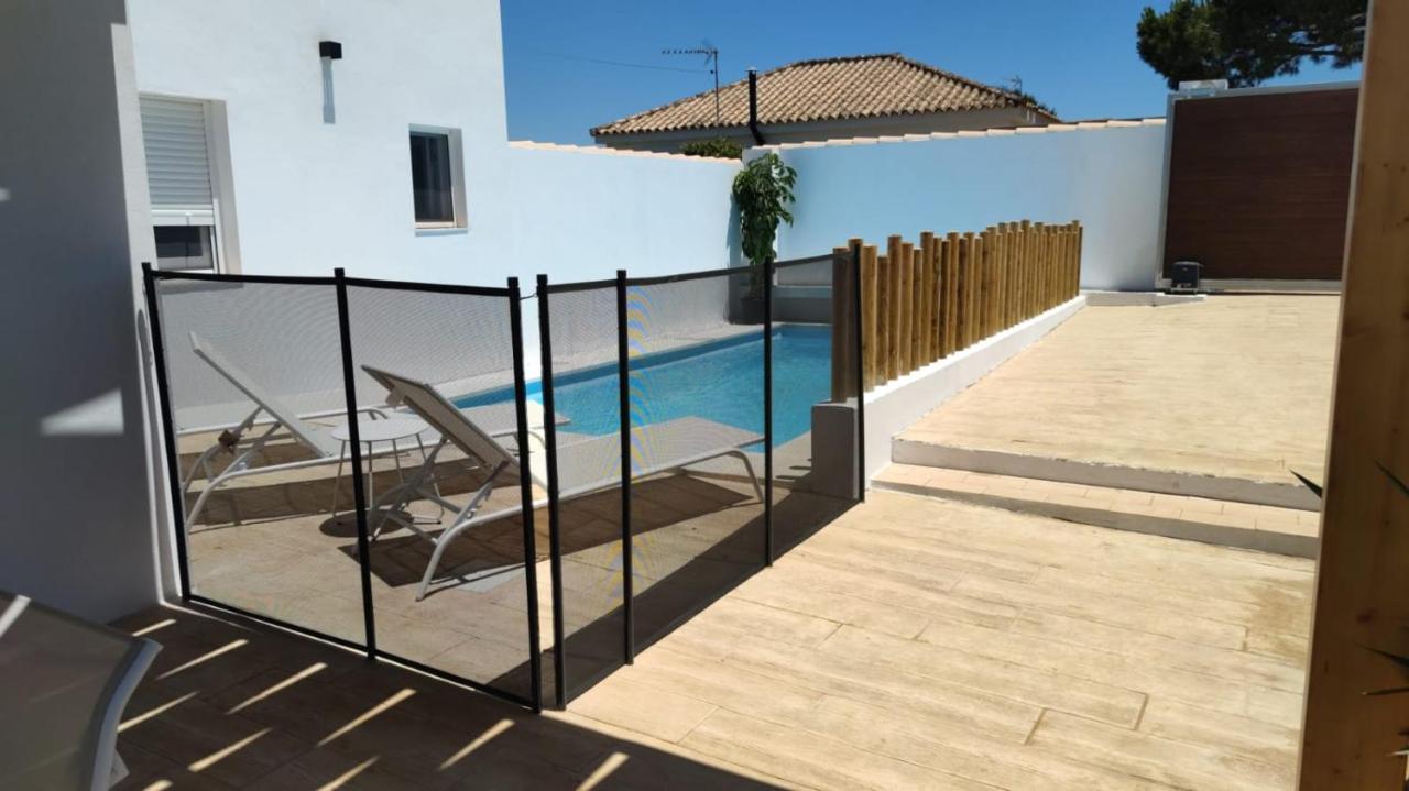 Palapa Garden Alojamientos, Piscina Privada Y Cerca Del Mar Chiclana de la Frontera Eksteriør billede